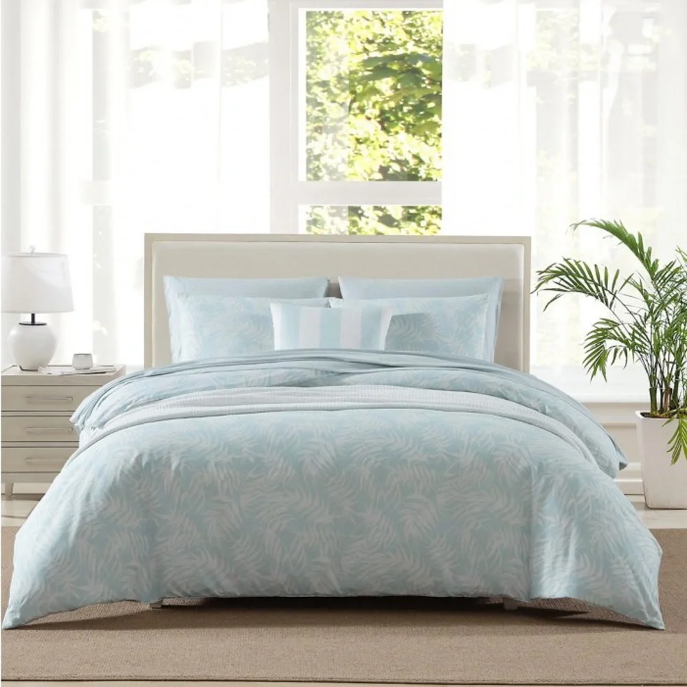 Tommy Bahama Palms Blue 3-Piece Plain Weave Cotton Reversible Comforter Sham Set
